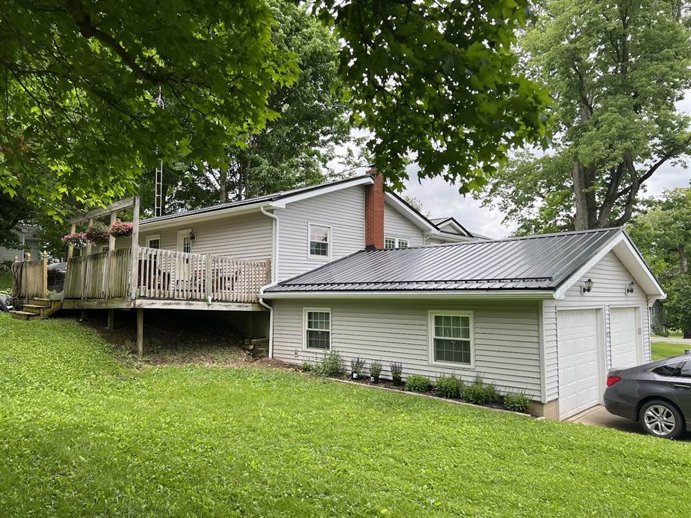 Aerial view of a finished shingle roof on a Columbus-area home