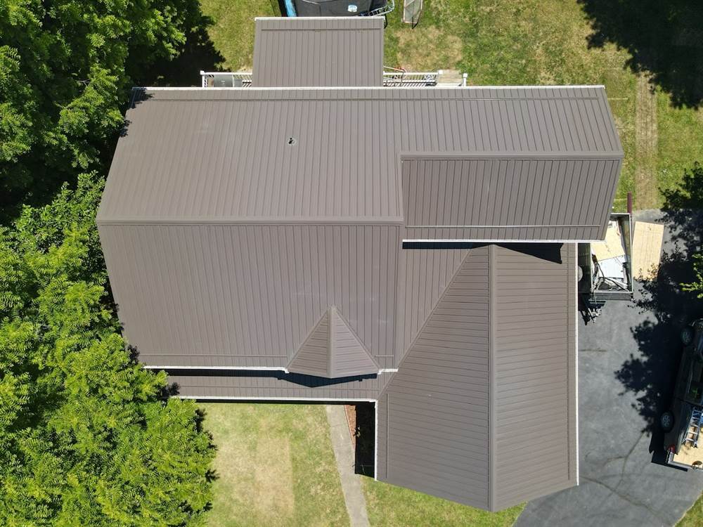 Aerial view of a standing-seam style metal roof in Central Ohio